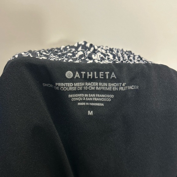 Athleta Printed Mesh Racer Short 4” - Picture 10 of 10